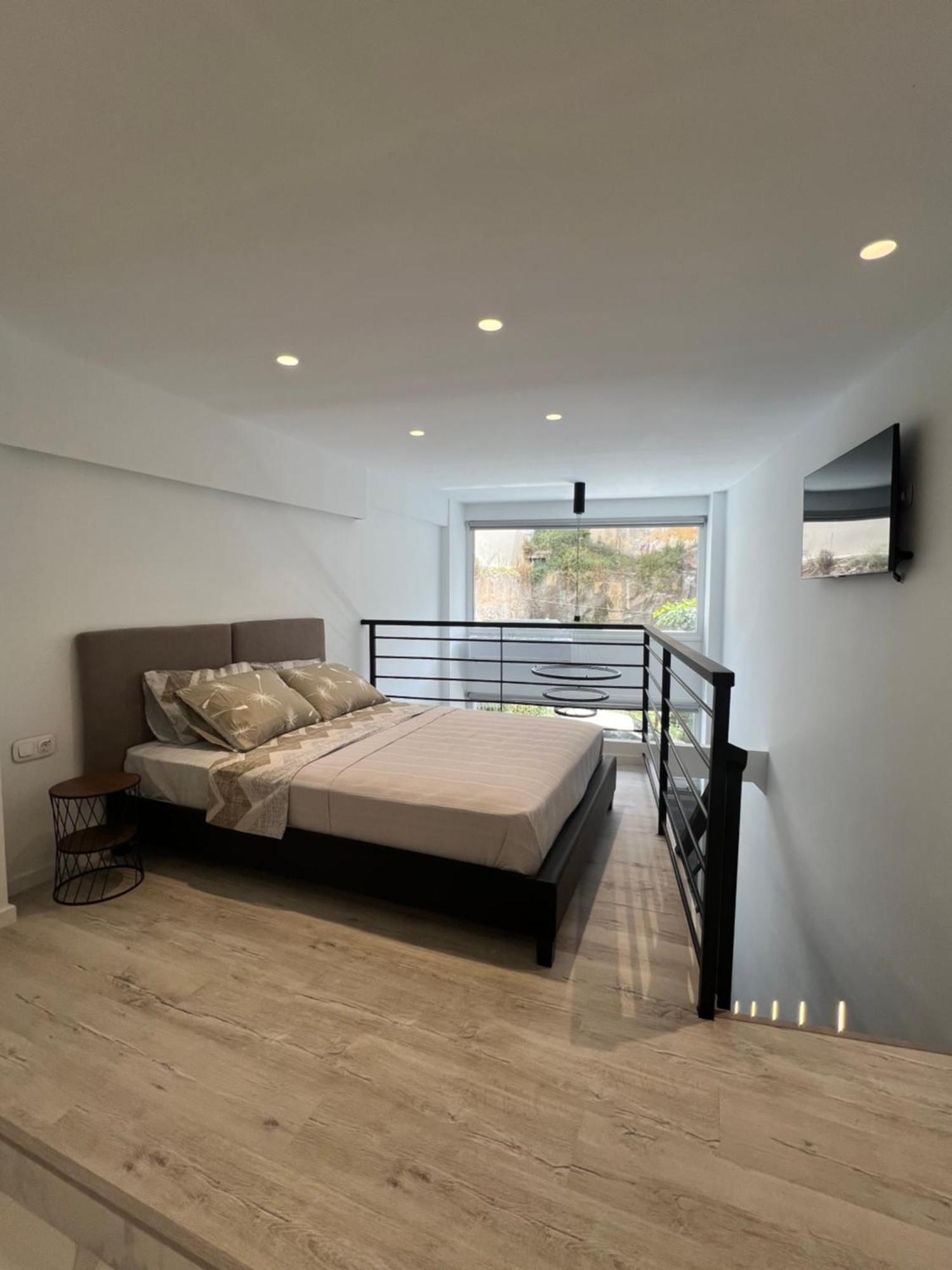 Отель Olgas Loft Кавала Экстерьер фото